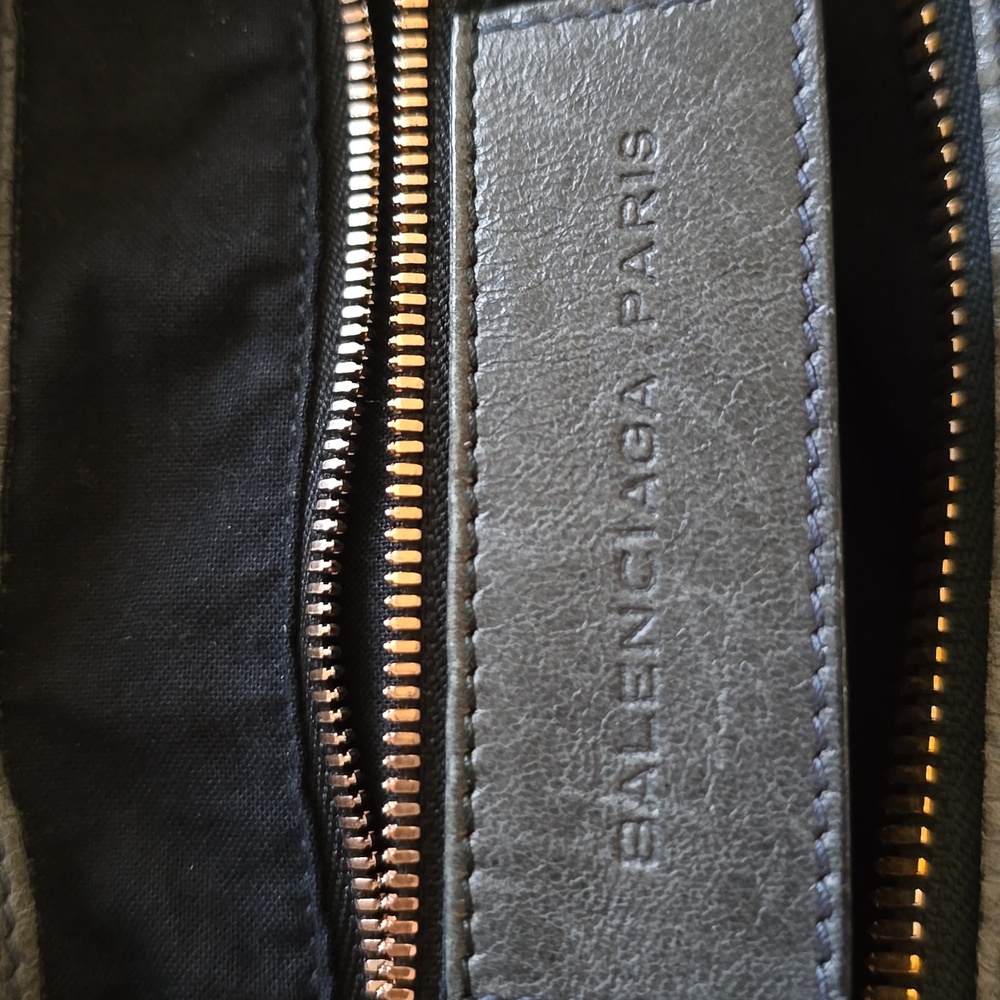 Balenciaga Motorcycle Bag - Picture 11 of 13